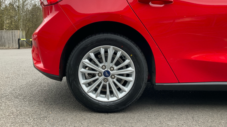 Ford Focus 1.0 EcoBoost 125 Titanium Edition 5dr Auto Petrol Hatchback